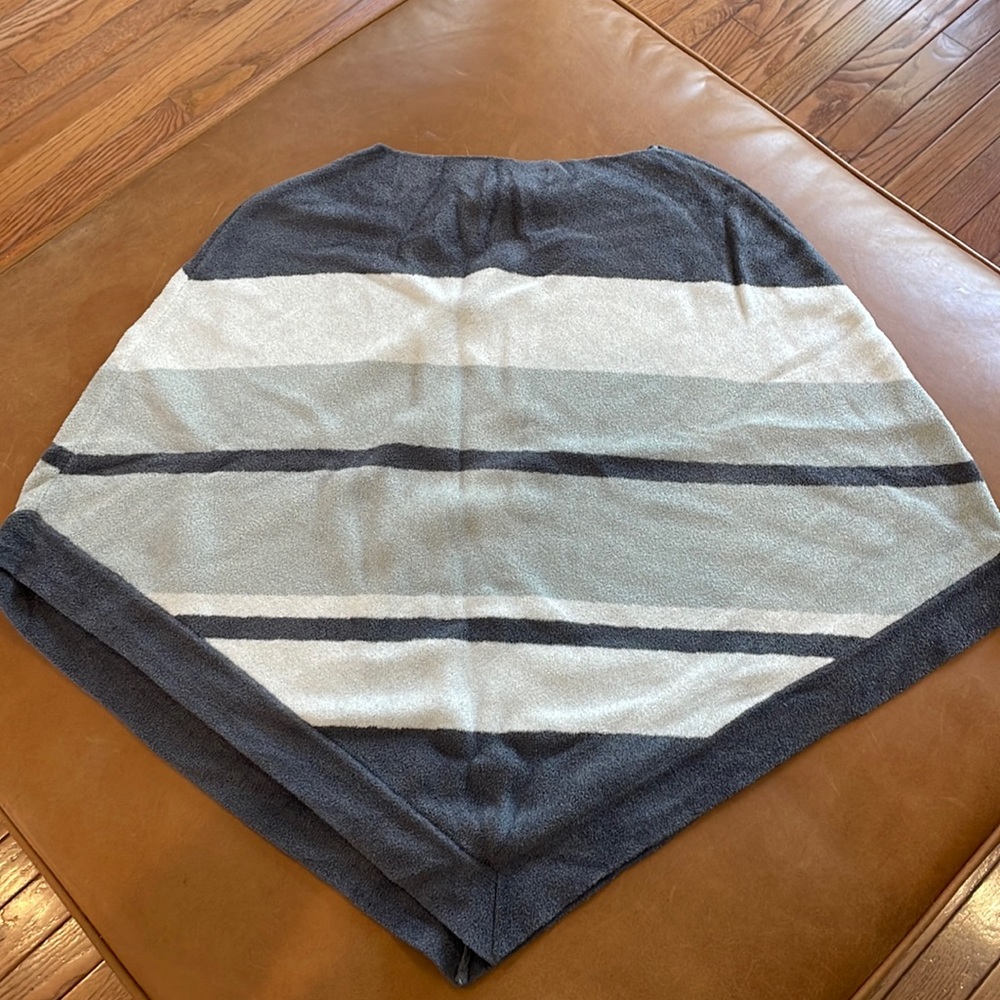 Barefoot Dreams Poncho